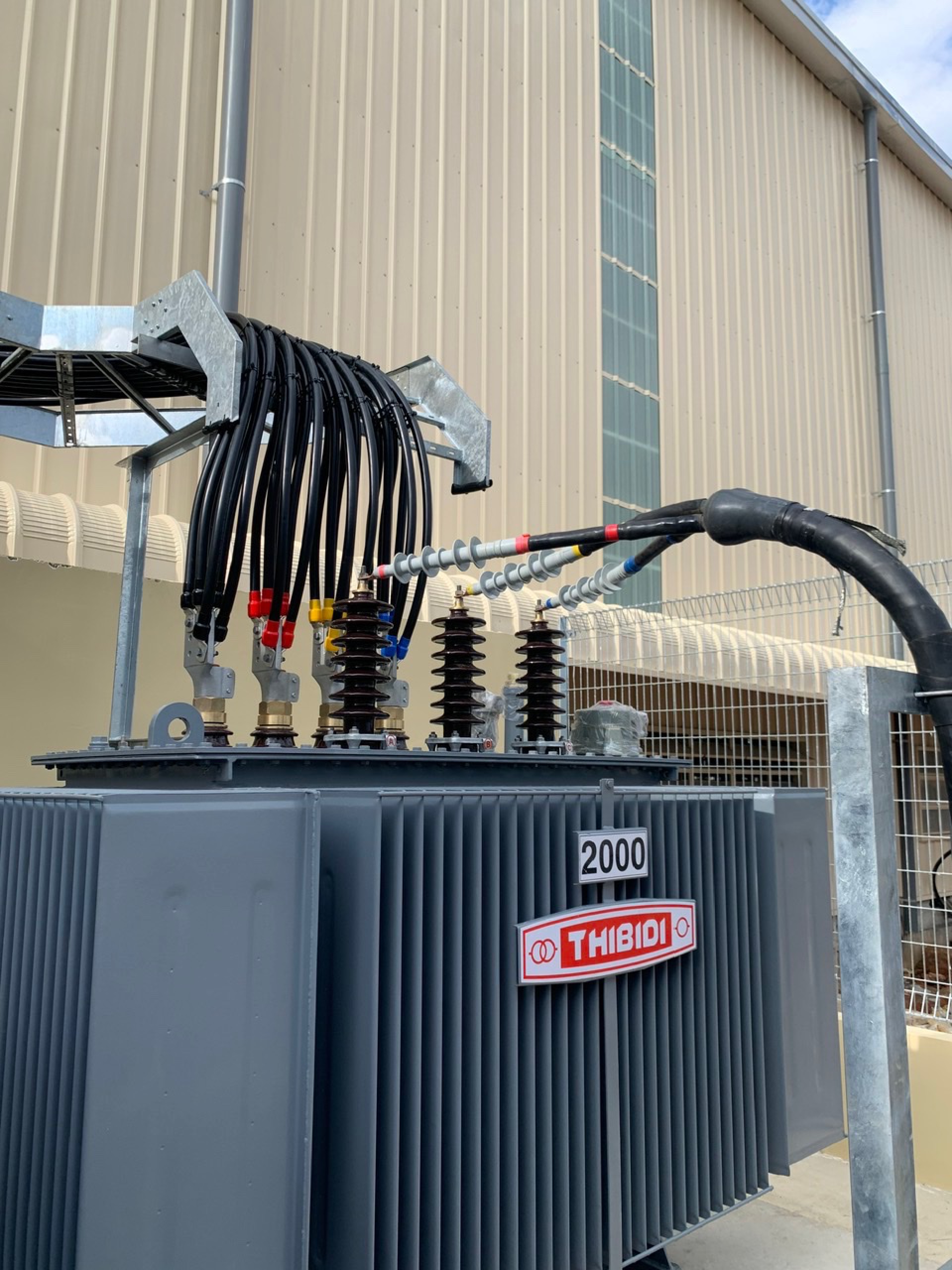 NHÀ MÁY KIM LONG MOTORS- LĂNG CÔ, TT HUẾ