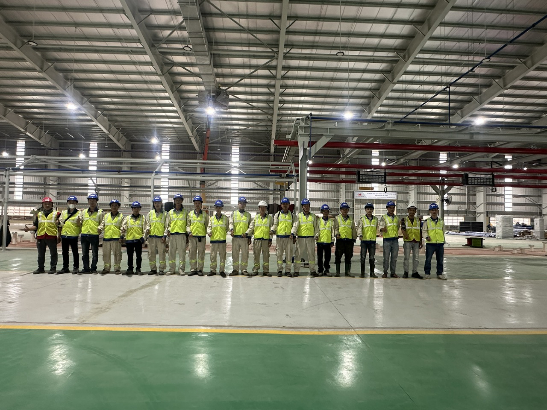 NHÀ MÁY KIM LONG MOTORS- LĂNG CÔ, TT HUẾ